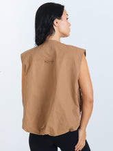 Load image into Gallery viewer, Off Duty Vest - Almond