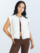 Load image into Gallery viewer, Off Duty Vest - Blanc