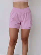 Load image into Gallery viewer, Tempo Running Shorts - Berry