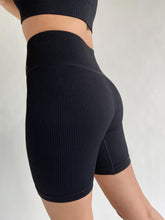 Load image into Gallery viewer, Onyx Rib