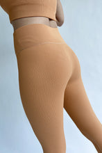 Load image into Gallery viewer, Horizon Rib