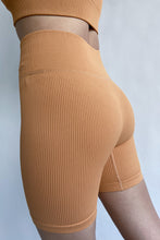 Load image into Gallery viewer, Horizon Rib