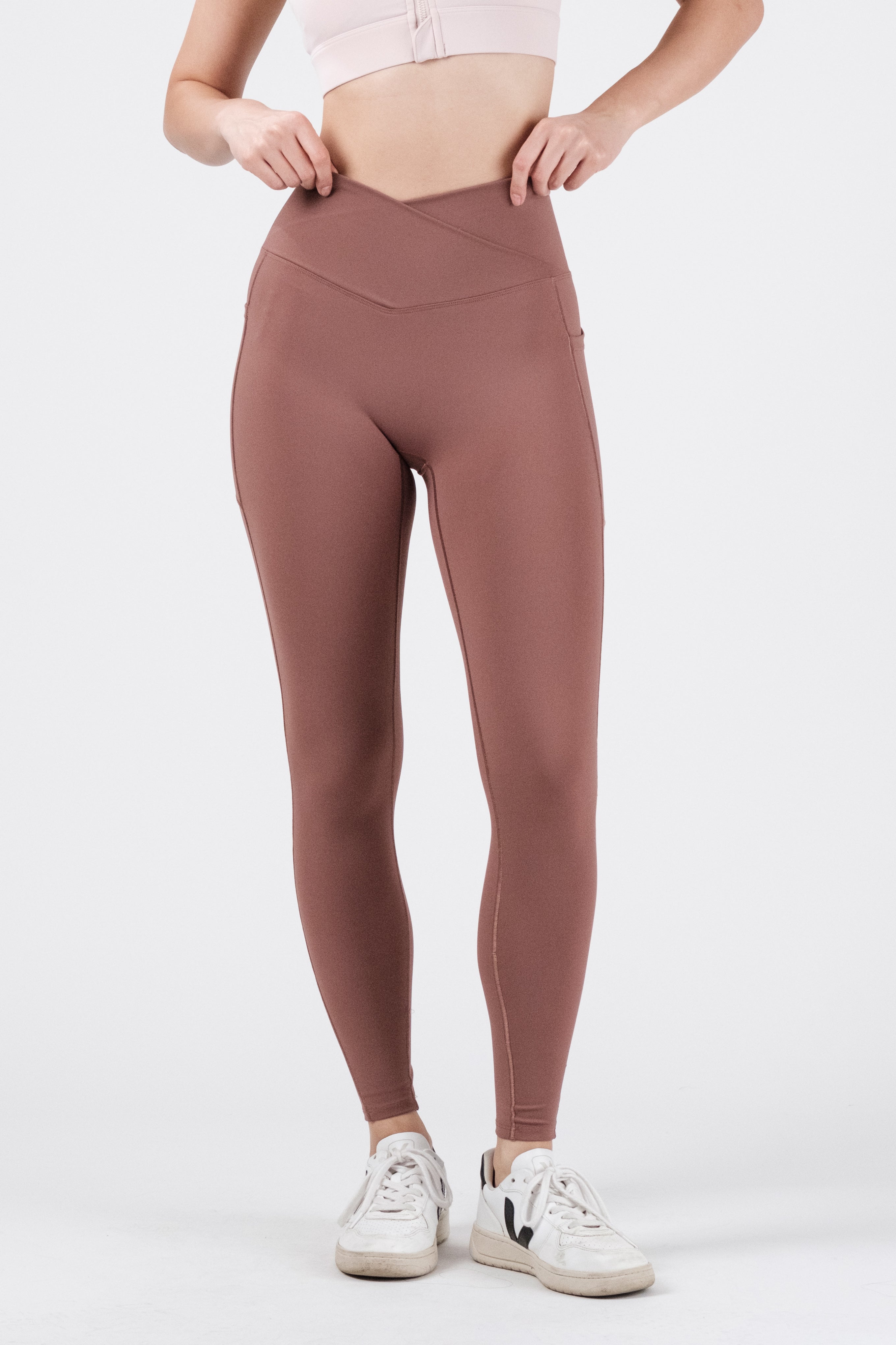 Crossover Pocket Pants - Pecan