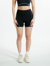 Load image into Gallery viewer, Line up Shorts 5” - Orca
