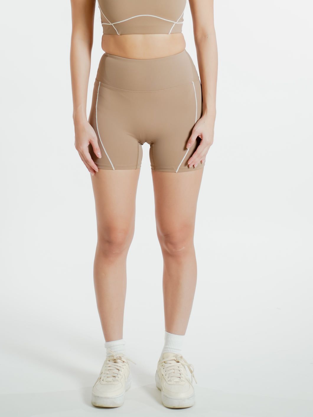 Line Up Shorts 5” - Latte