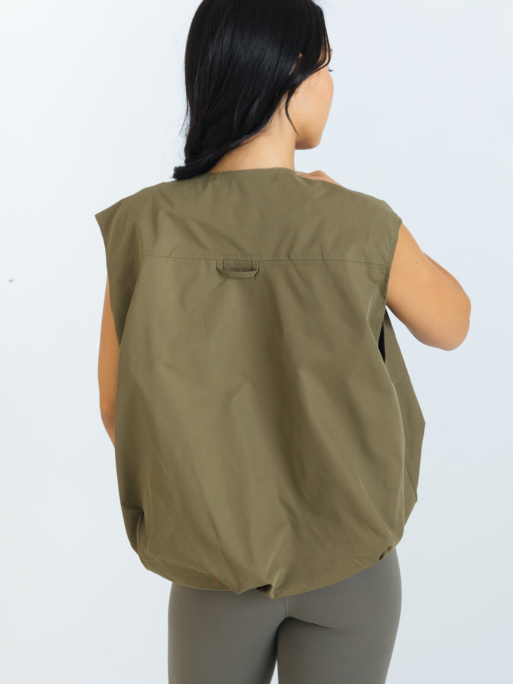 Off Duty Vest - Olive