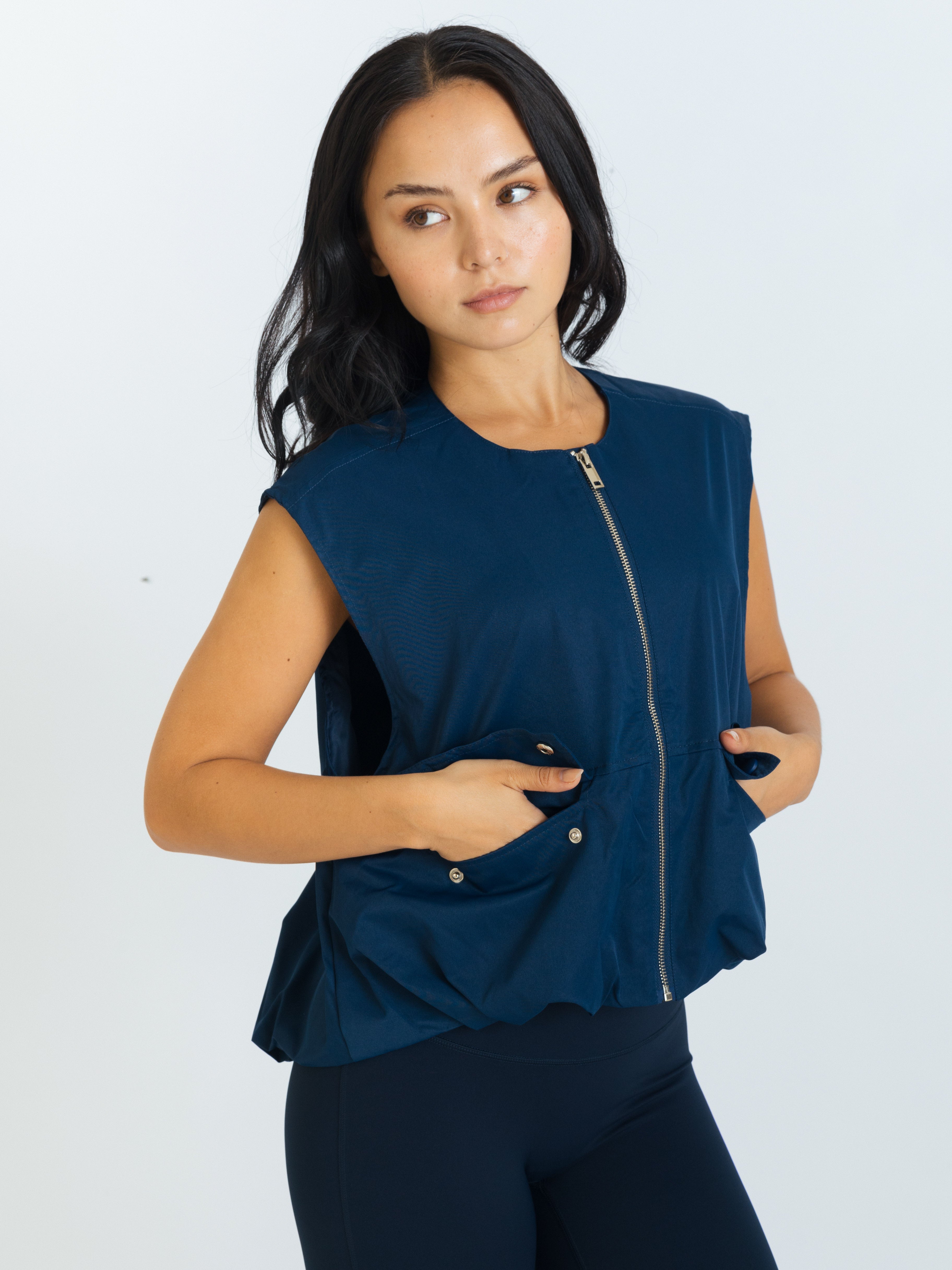Off Duty Vest - Navy