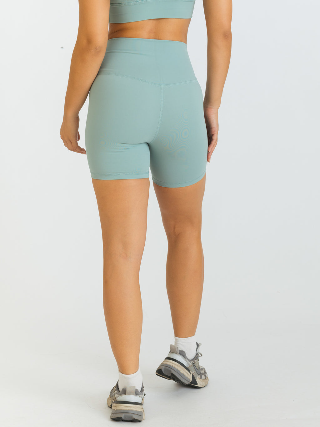 Motion Shorts - Tea
