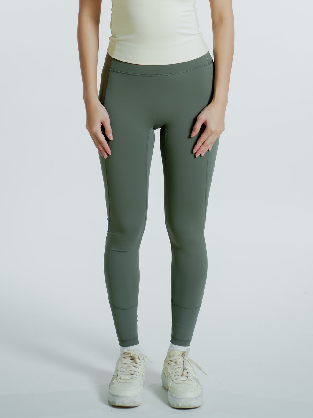 Perform High Rise Leggings - Olive