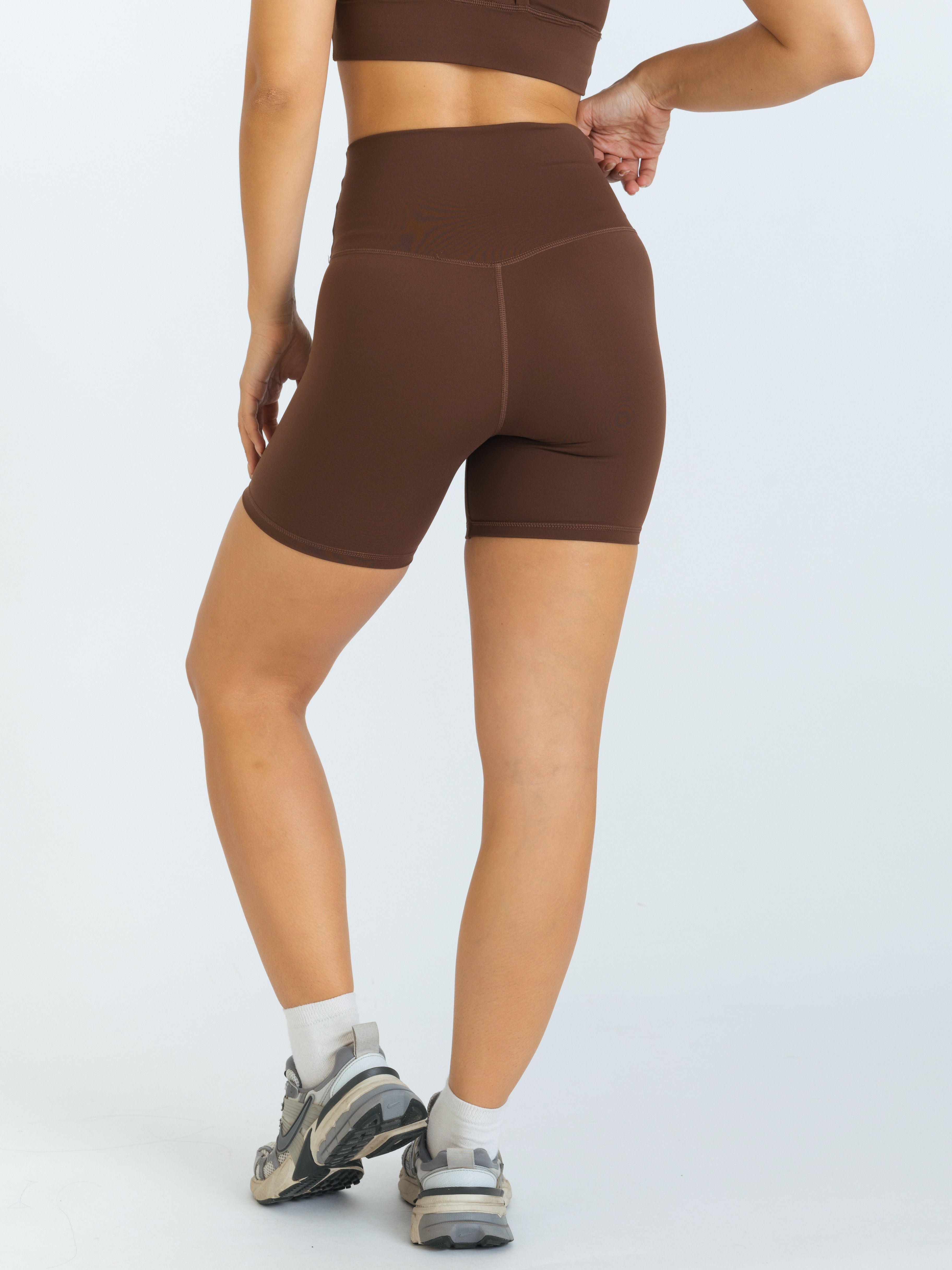 Motion Shorts - Espresso