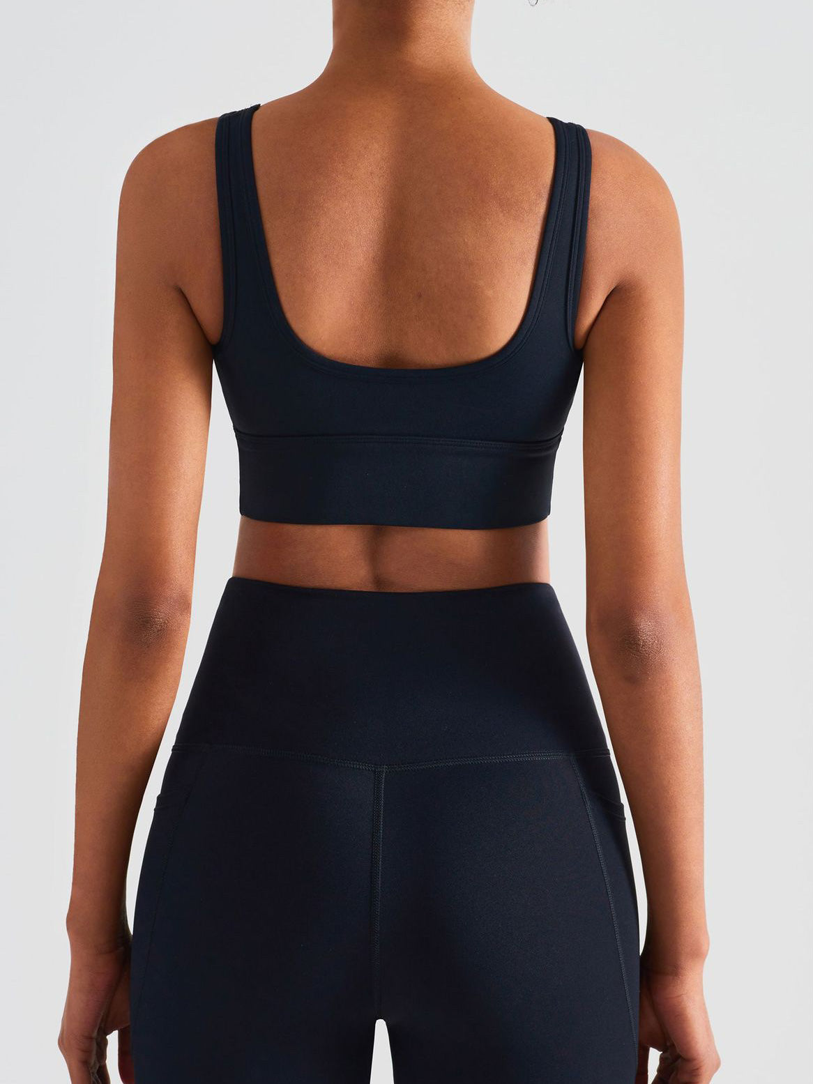 Effortless Cinch Bra - Onyx