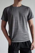 Load image into Gallery viewer, Essential Aero Tee - Gray
