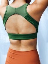 Load image into Gallery viewer, Allure Bra - Hunter Green
